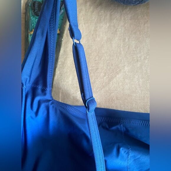 Abercrombie & Fitch YPB SculptLUX Hybrid Flyaway Romper Blue Size XL NWT - Picture 14 of 16